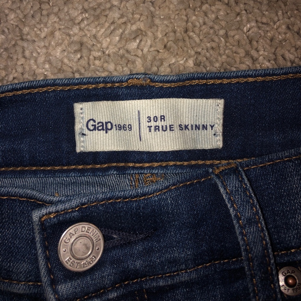 Women’s Gap “True Skinny” Jeans - Picture 4 of 4